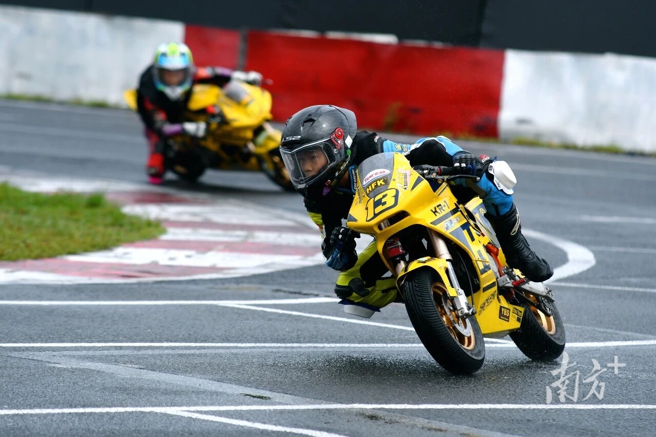 能够亲身参 能够亲身参